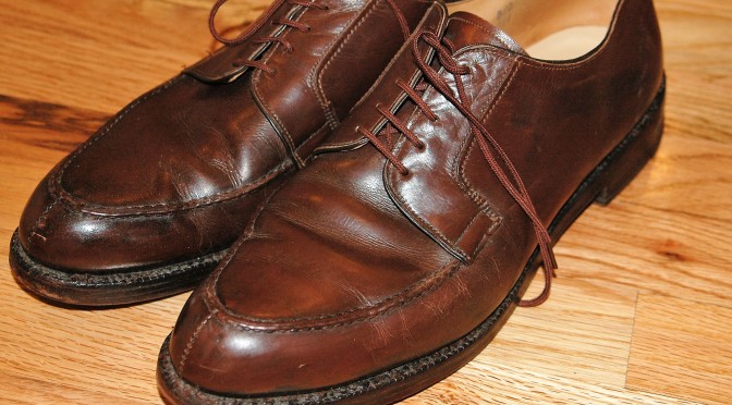 Stripping Leather Shoes