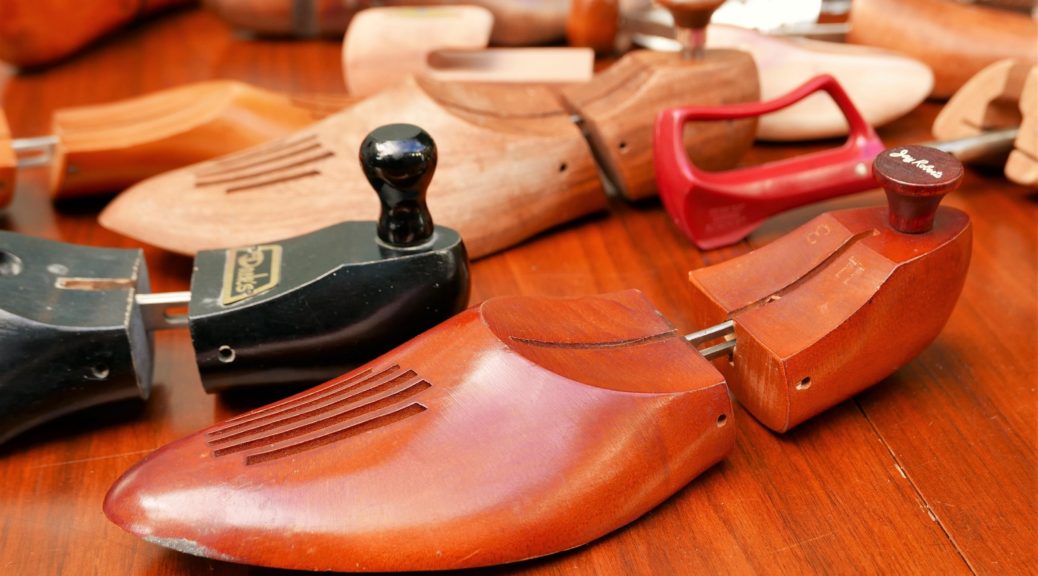 Shoes Insoles & Accessories Shoe Trees Shoe Form Stretcher Wooden Single Vintage Shoe Last epsteam Mid Century EUR Tree Metal UK 
